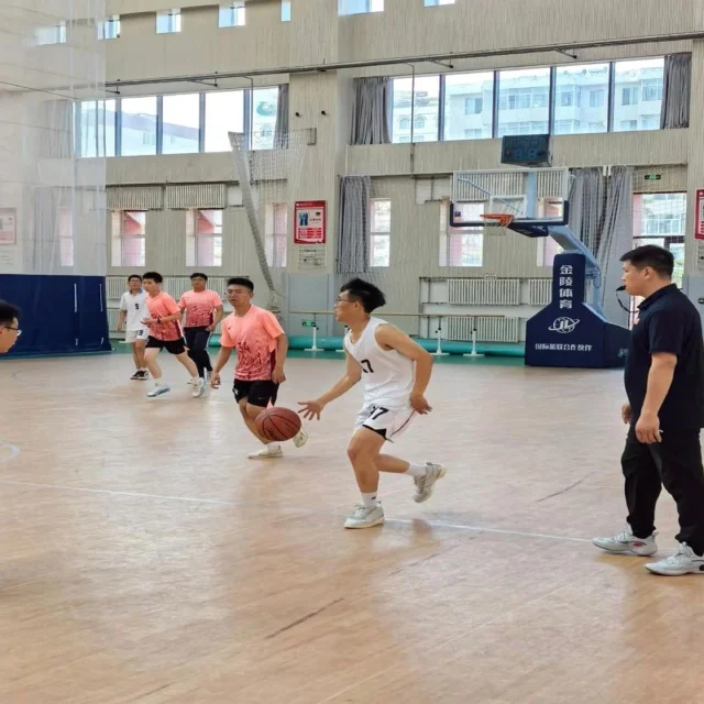 辽宁队半决赛出色发挥引关注